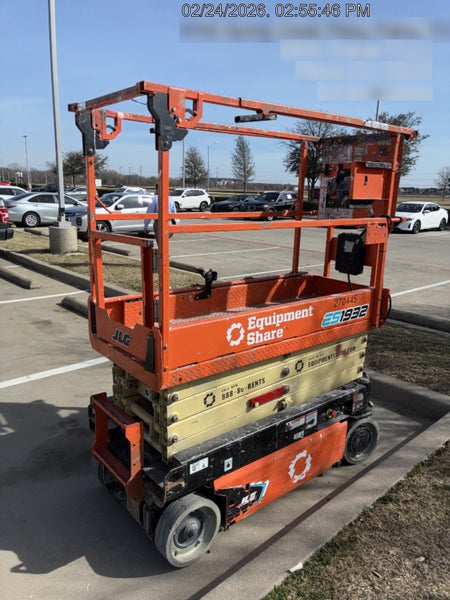 2022 JLG ES1932