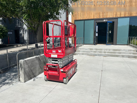 2020 MEC 1330SE Solid NM Tires, Steel Swing out Doors, LCS, Beacon, 900W Inverter
