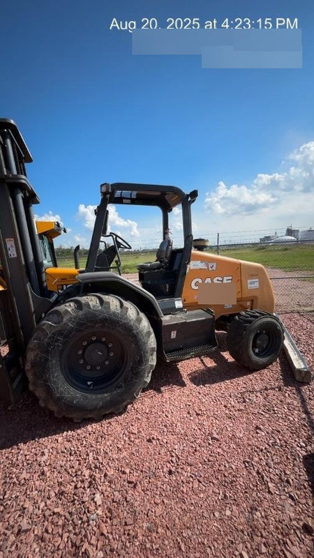 2022 CASE 588H