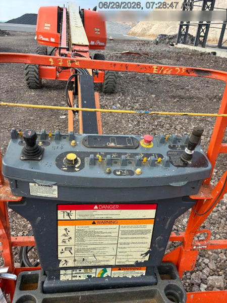 2022 JLG 660SJ