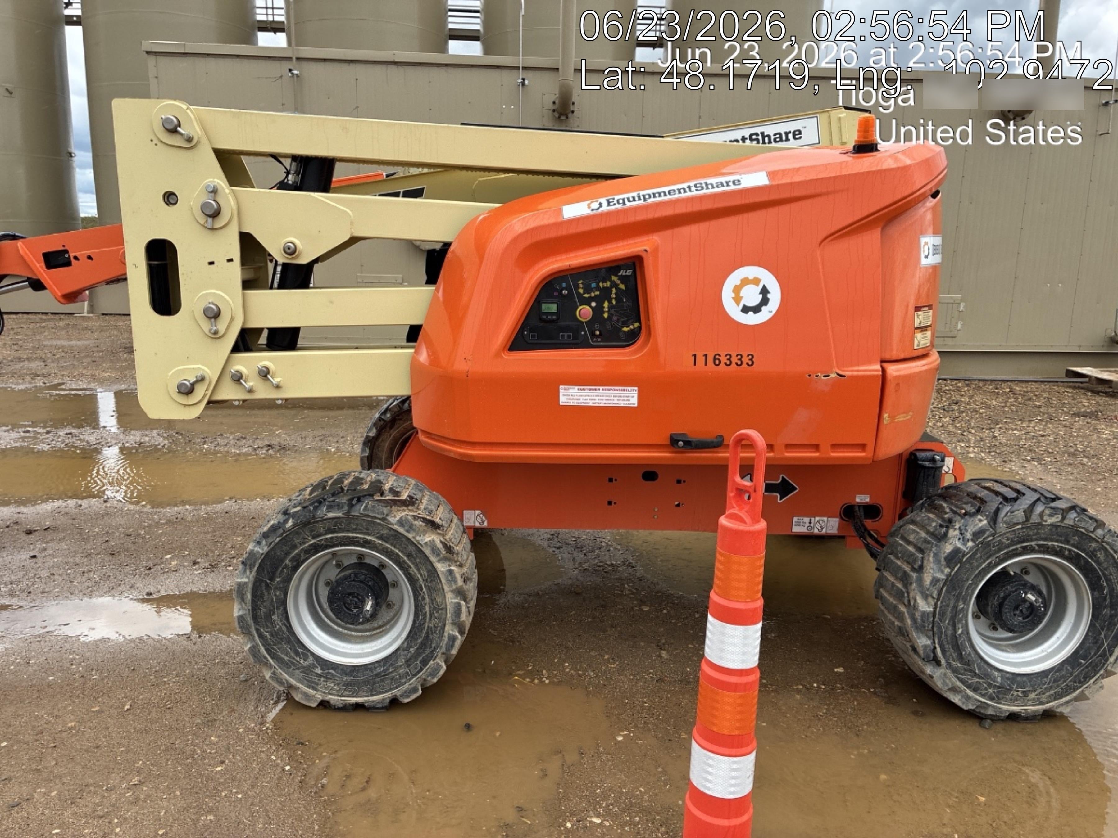 2021 JLG 450AJ