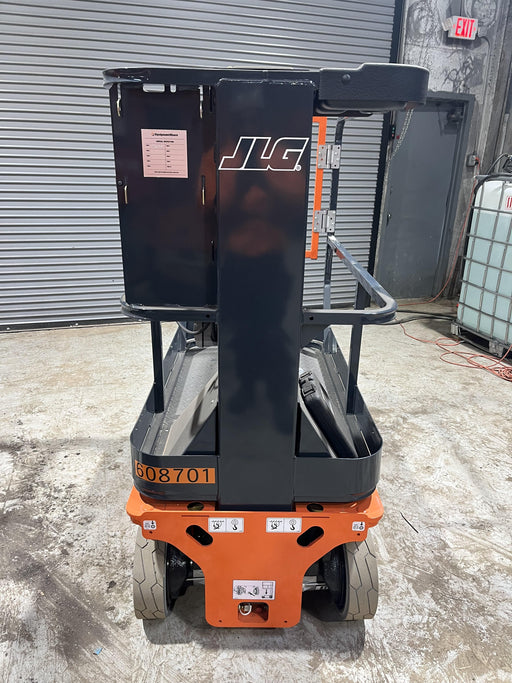 2025 JLG 1230ES