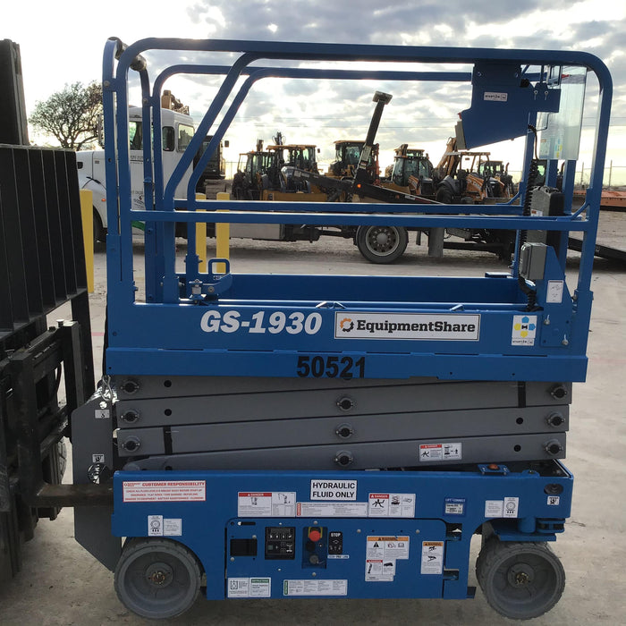 2019 Genie GS-1930 Fixed Rails with Chain Entry