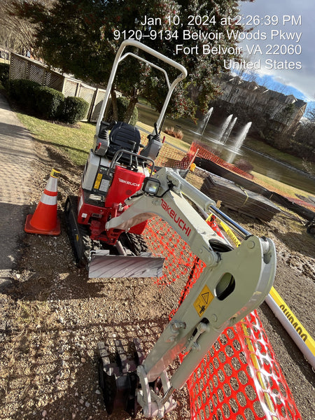 2023 TAKEUCHI TB210R