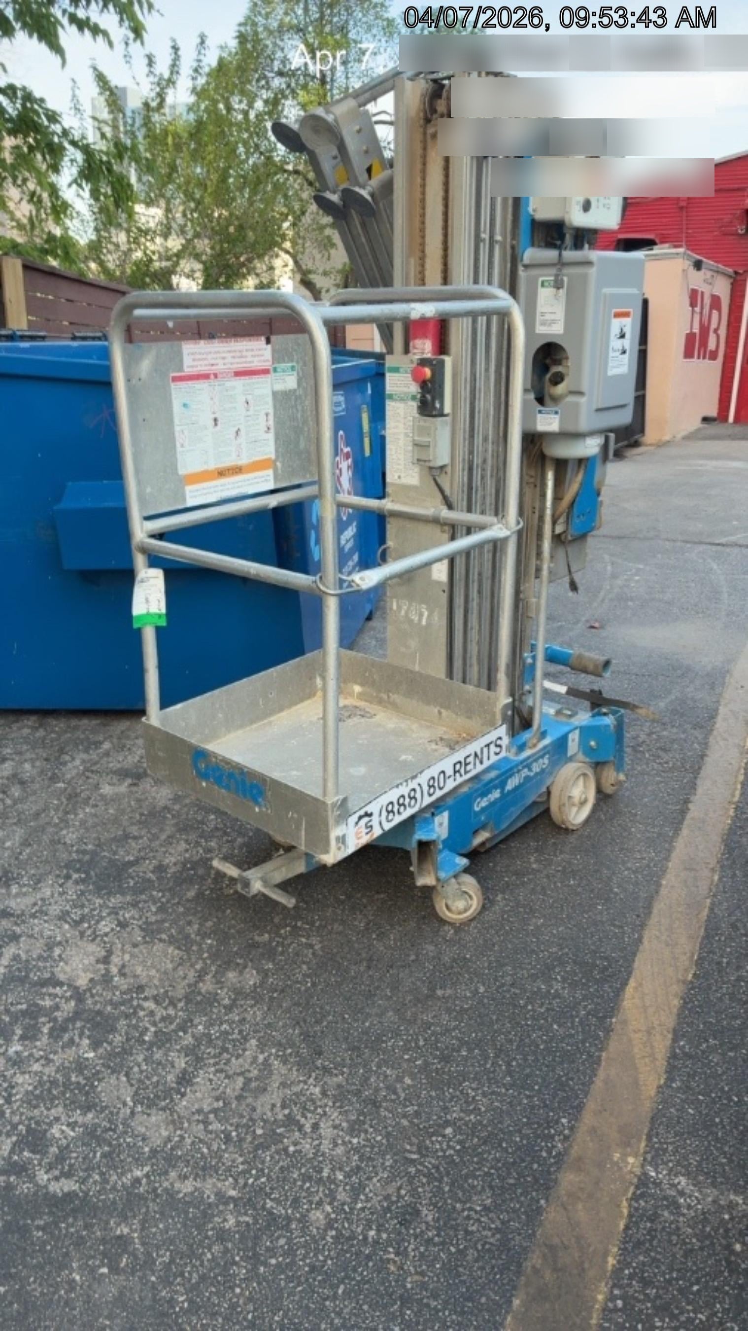 2018 GENIE AWP-30S