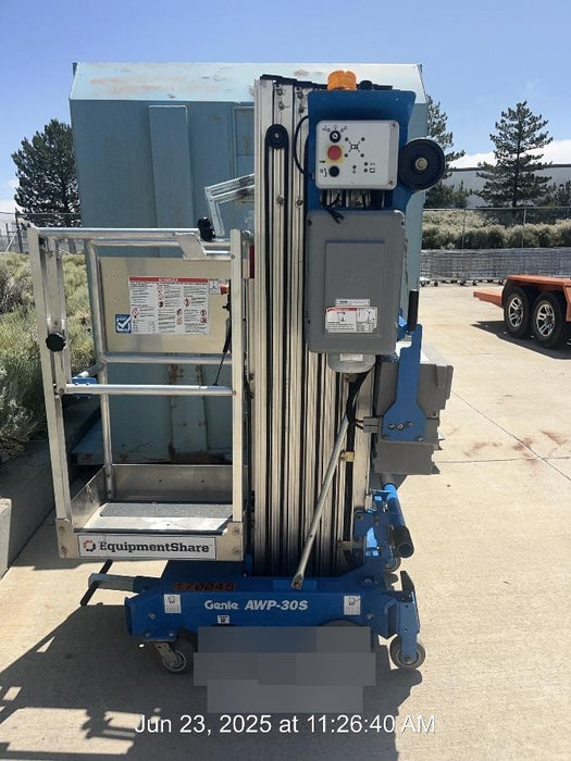 2021 GENIE AWP-30S DC
