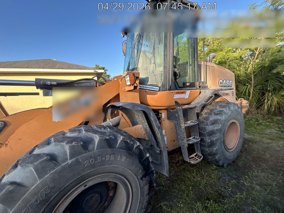 2016 CASE 621F