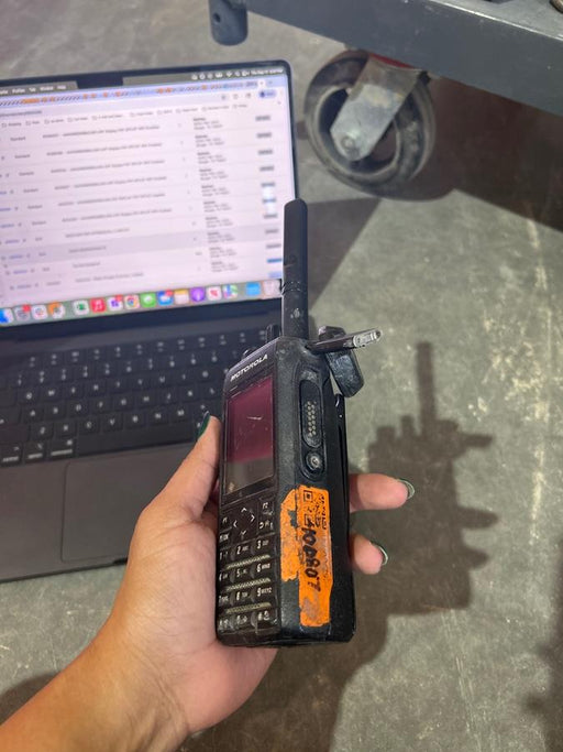 2024 MOTOROLA R7 DISPLAY