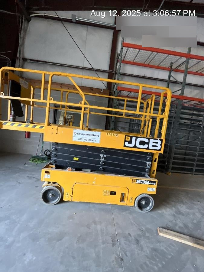 2021 JCB S3246E