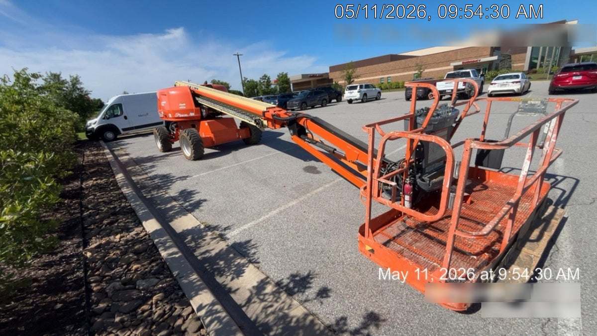 2022 JLG 660SJ