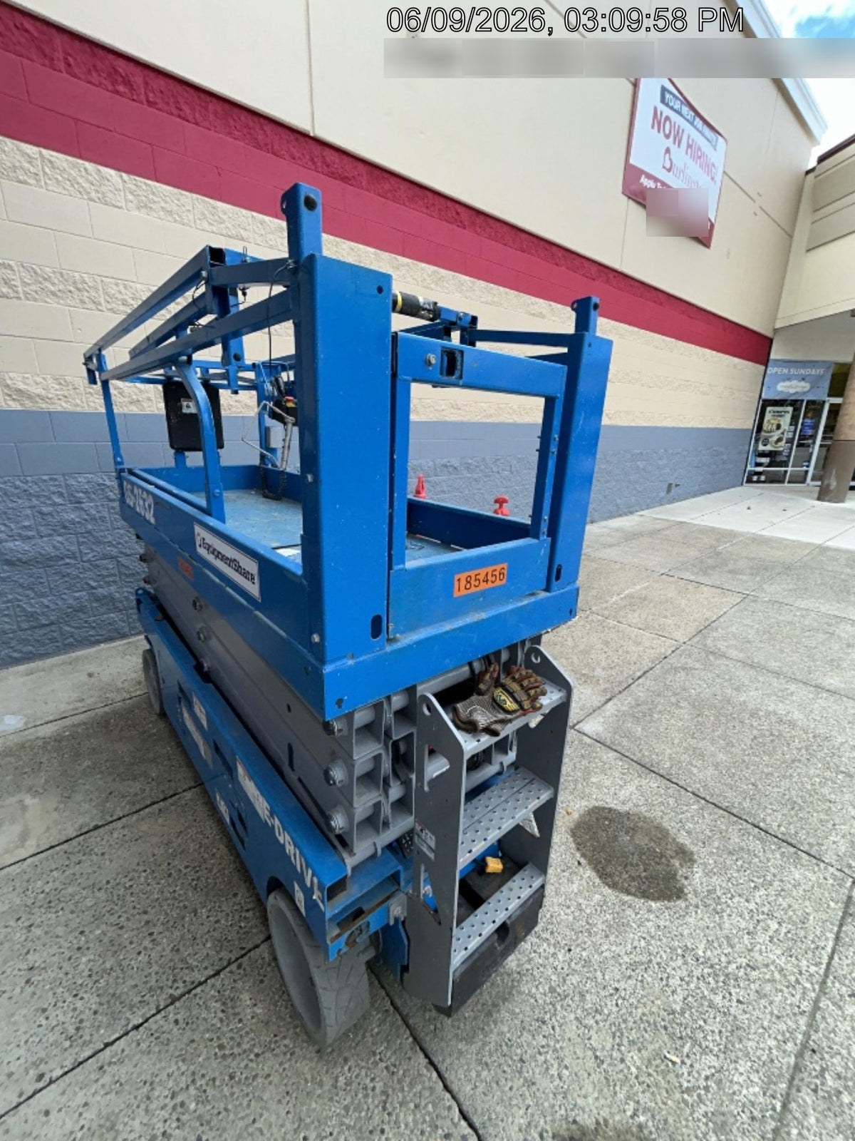 2021 GENIE GS-2632