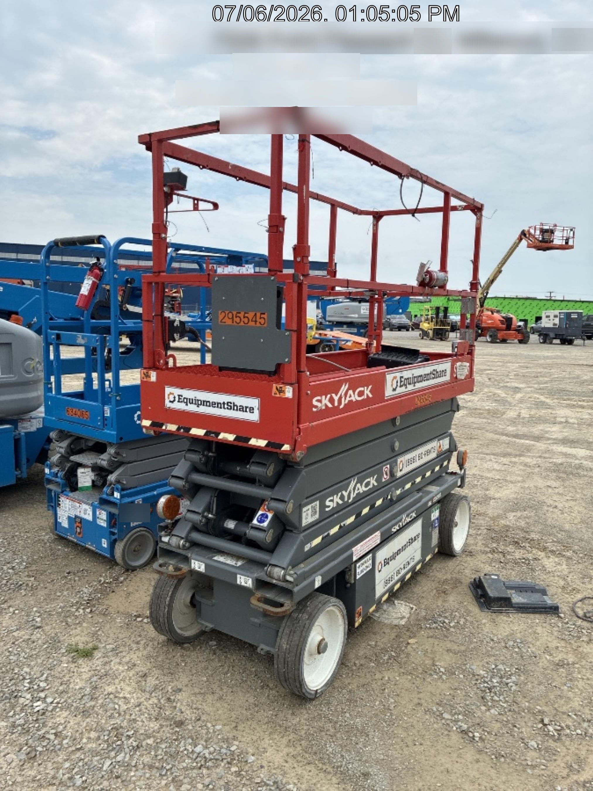 2023 SKYJACK SJ3226