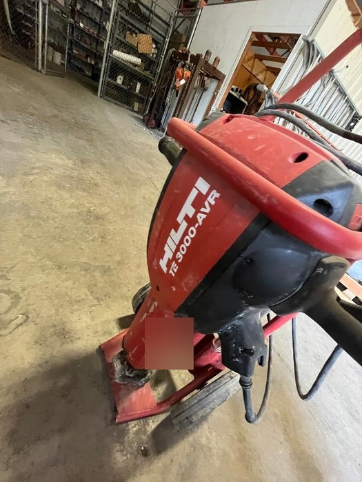 2020 HILTI TE 3000-AVR
