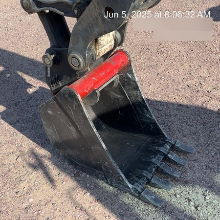 2023 SOLESBEE 24" Bucket, Tooth, Mini Excavator - Solesbee