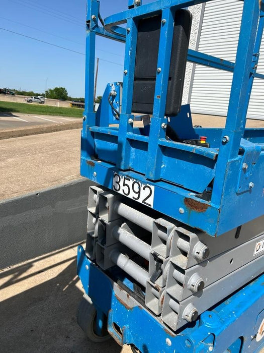 2017 Genie GS-2632 Genie GS2632 - SN GS32P-151056