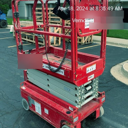 2016 MEC 1330SE MEC 1330SE Scissor Lift