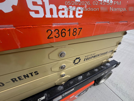 2022 JLG ES3246