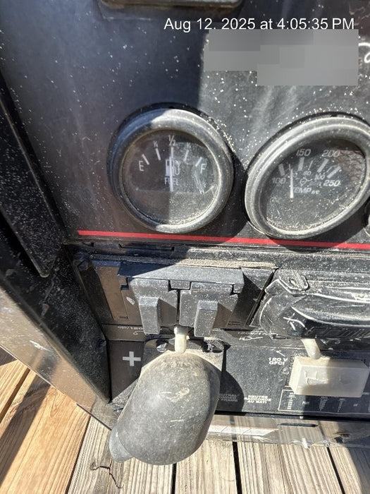 2019 Lincoln Electric Vantage 322 Welder Ready-Pak 3, Two wheel trailer, Fender and Light kit, Cable Rack