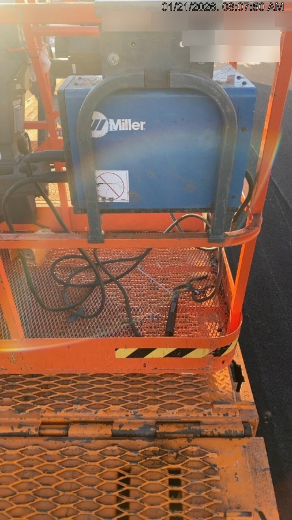 2025 MILLER ELECTRIC CST-282