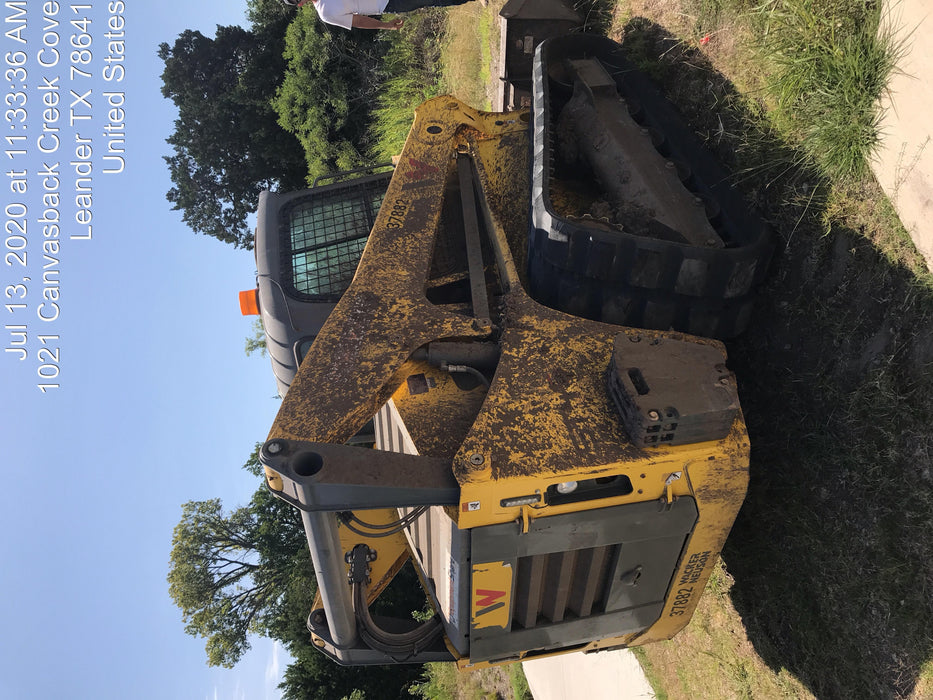 Wacker Neuson ST45 14-Pin Attachment Control T3 Bucket Leveling, Ride Control, CAB/Heat, A/C, Cyclonic Engine Pre-Cleaner, Block Heater (110v) T4F, Counter Weights, Dual Beam Work Lights,  Radio, Back-Up Camera, Zero-Drift Hydraulic Valve, Foot Throttle, 4 Way Flasher Kit, Scavenger Air Cleane, Synthetic Hydraulic Oil, High Flow LF	Hydraulic Coupler SSL/CTL