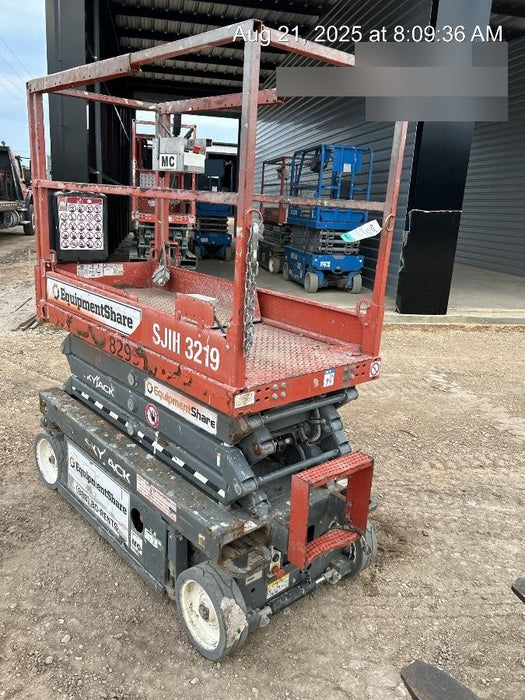 2018 SKYJACK SJIII-3219