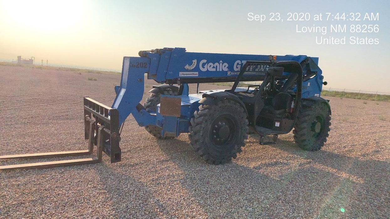 2018 Genie GTH-1056 Genie GTH-1056 w/ROPS, Work Lights, Solid Tires, RH Cab Mesh, Beacon, 60" Carriage and Forks