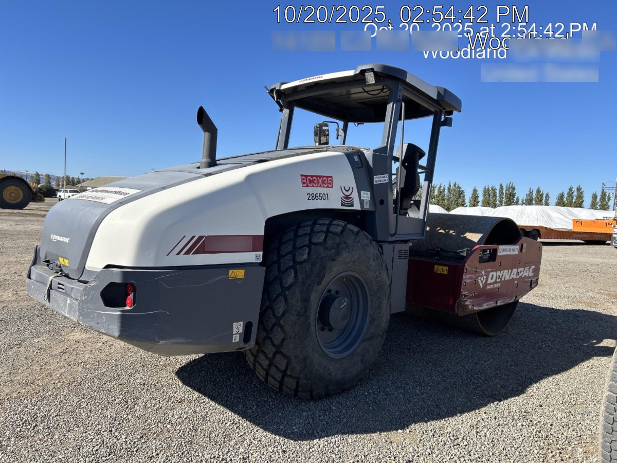 2022 DYNAPAC CA2500D
