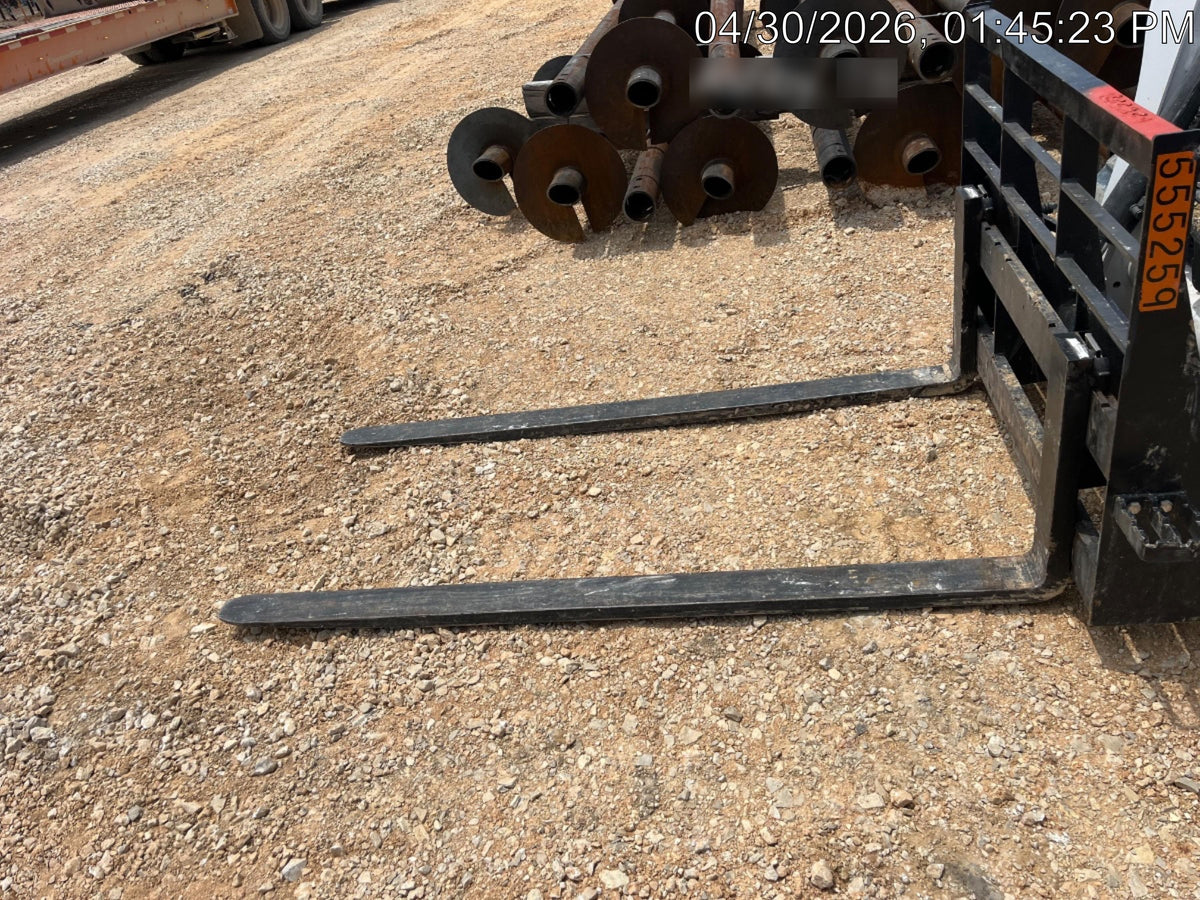 2025 ARROW MATERIAL HANDLING F5100CB - 72"