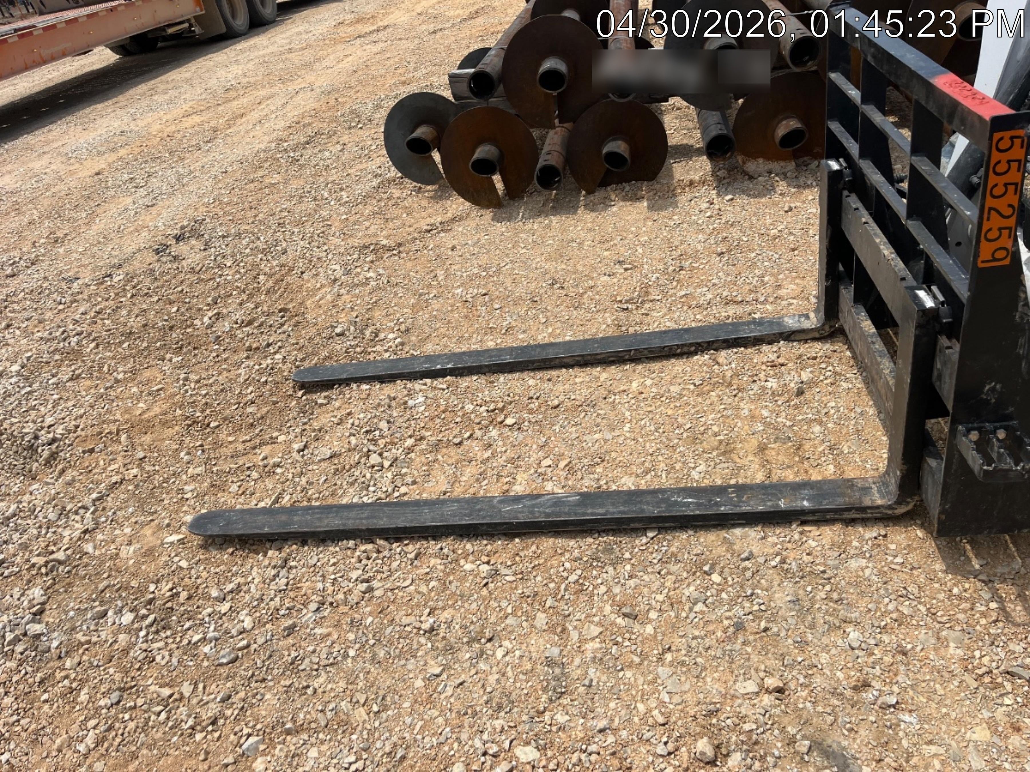 2025 ARROW MATERIAL HANDLING F5100CB - 72"