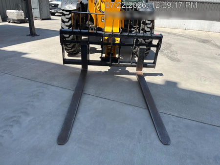 2023 JCB 509-42