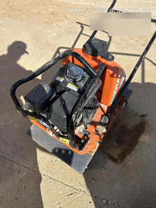 2022 Multiquip MVC88VTHW Plate Compactor, 20", w/Water Tank, Honda GX160