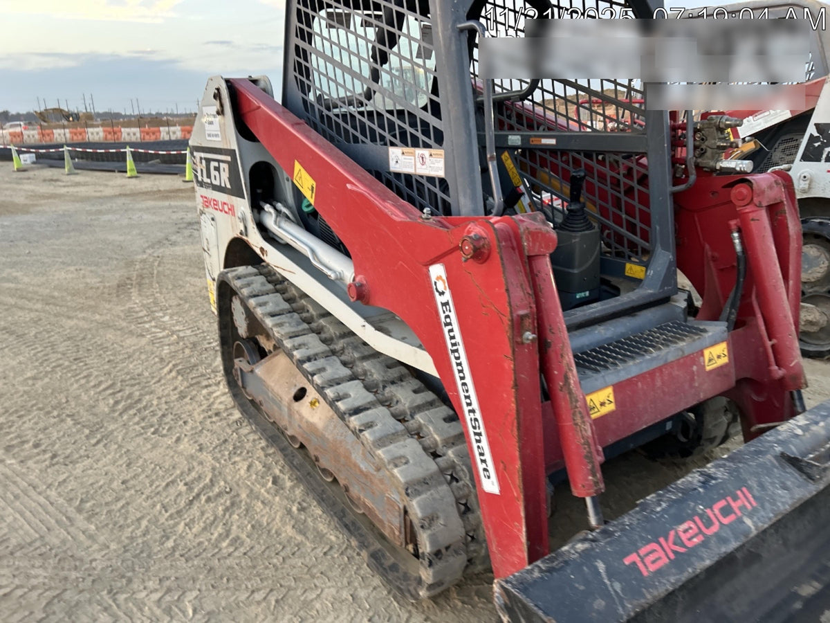 2021 TAKEUCHI TL6R