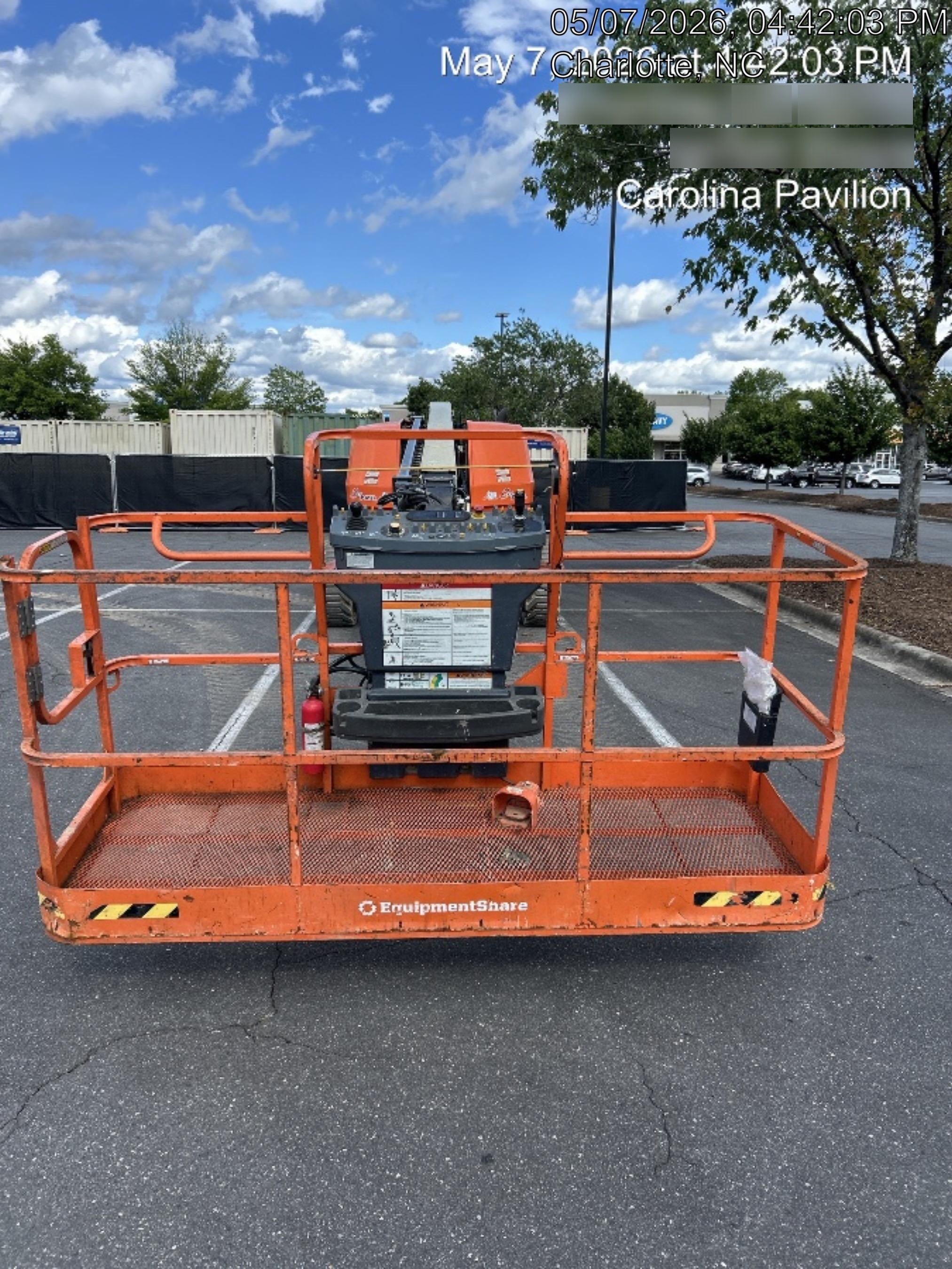 2024 JLG 660SJ