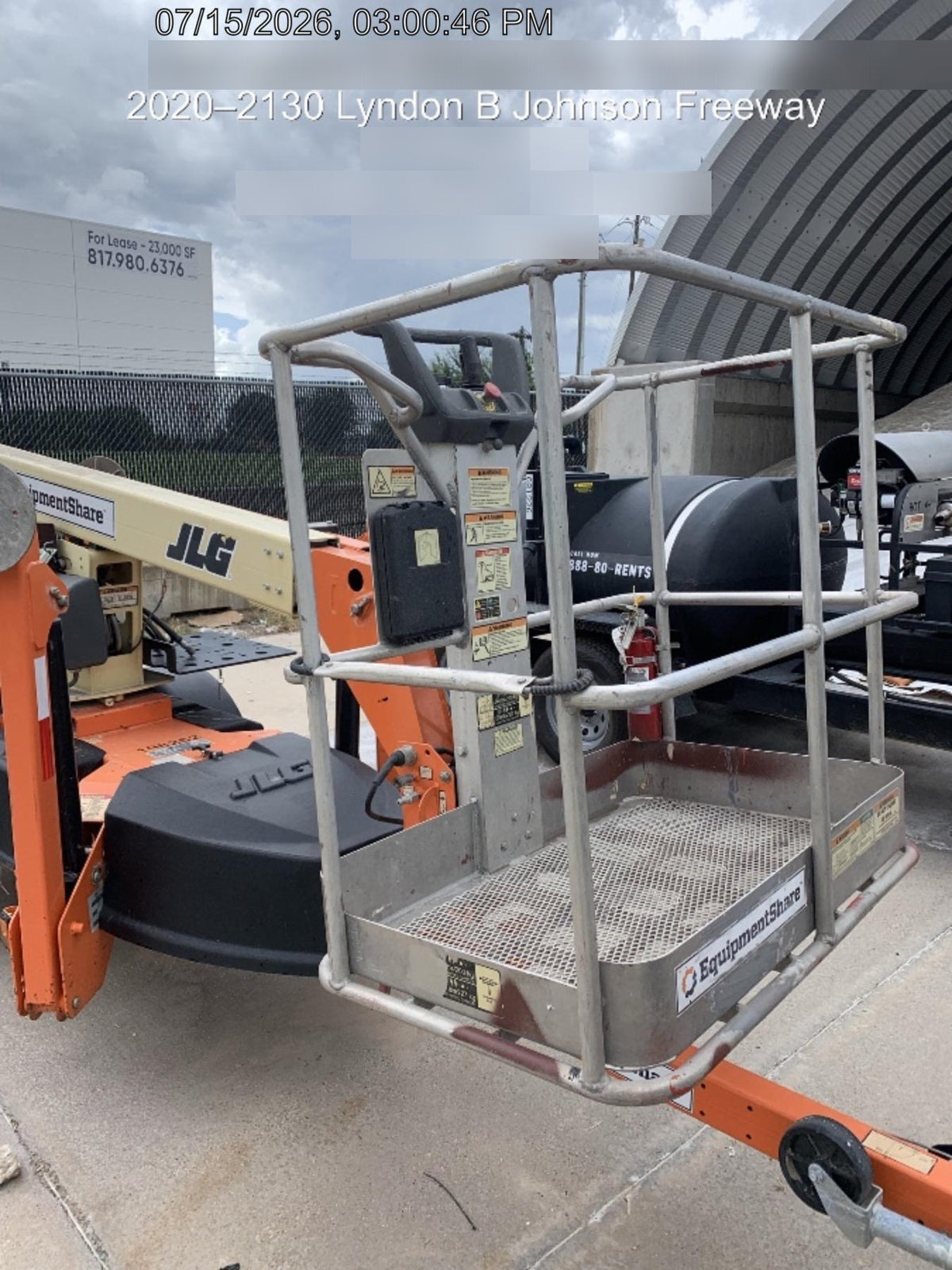 2022 JLG T350