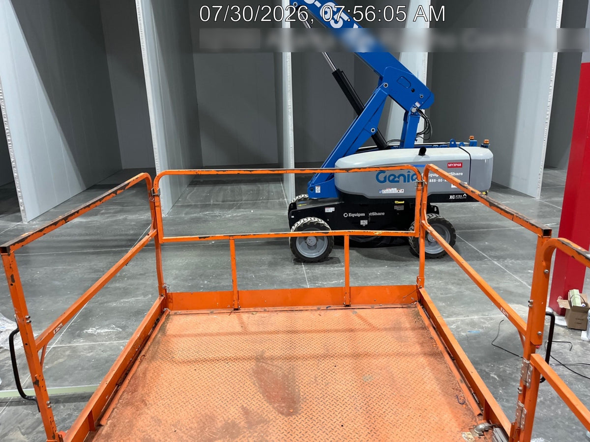2022 JLG 4394RT