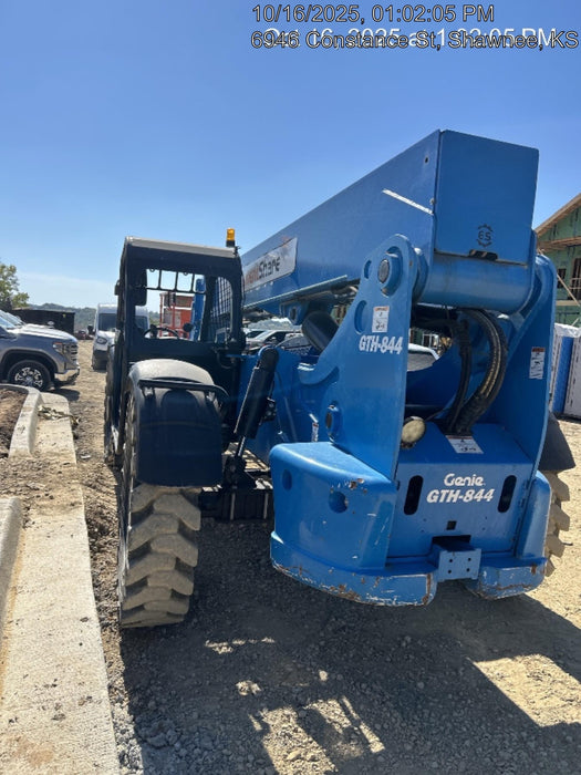 2018 Genie GTH-844 GTH-844 w/Open ROPS, Solid Tires, beacon/work lights, 60" carriage/forks
