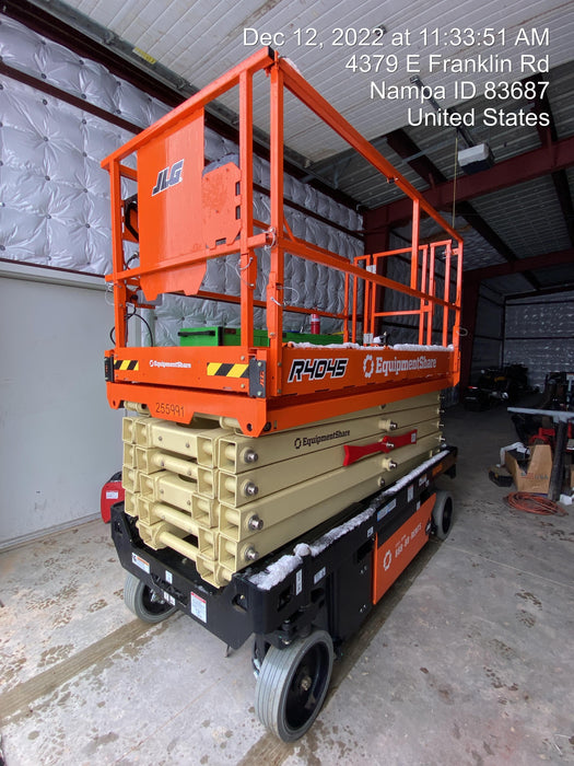 2022 JLG R4045