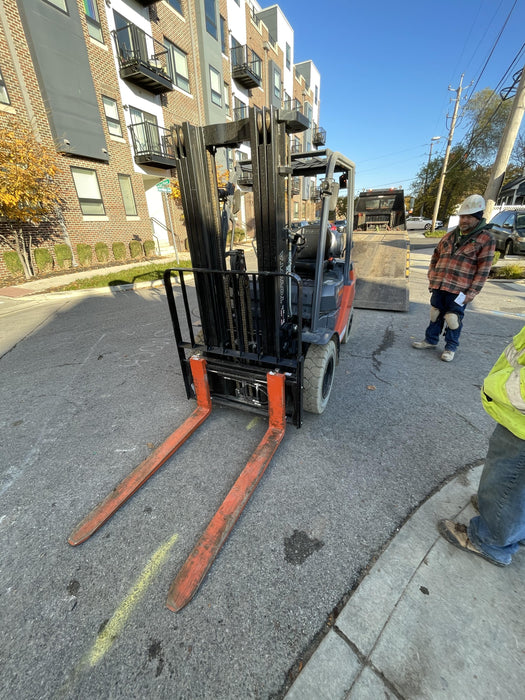 2022 TOYOTA 50-8FGU25