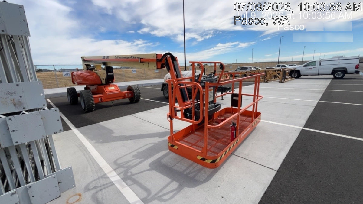 2023 JLG EC600SJ