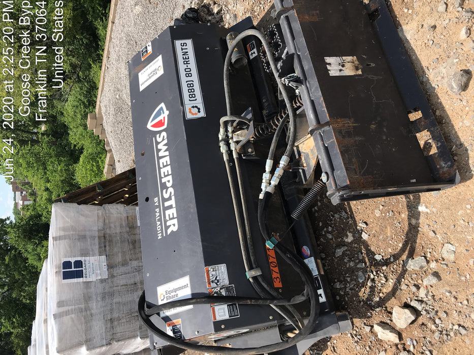 2019 PALADIN Sweepster SB72