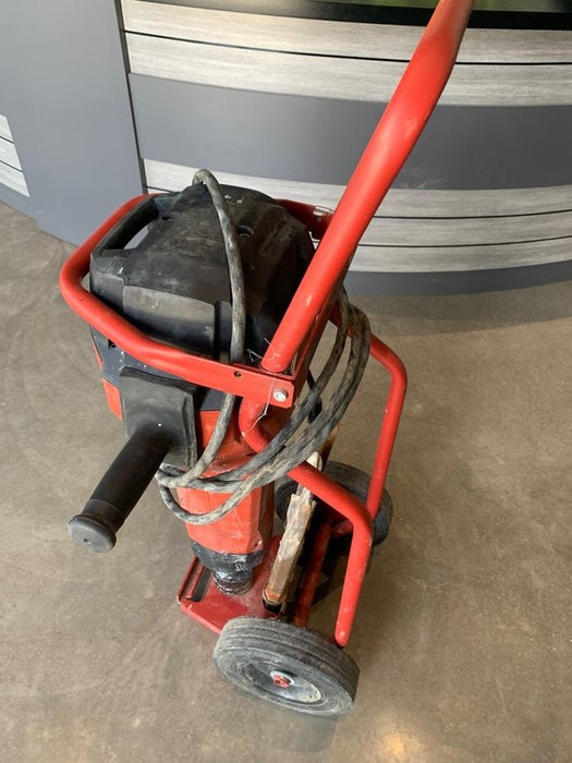 2022 HILTI TE 3000-AVR