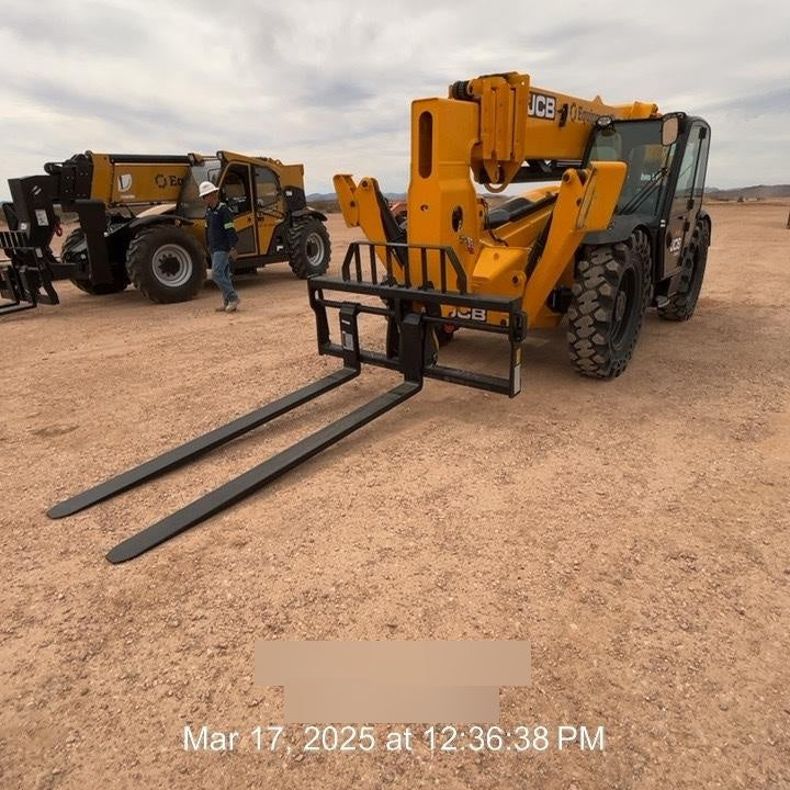 2025 JCB 512-56