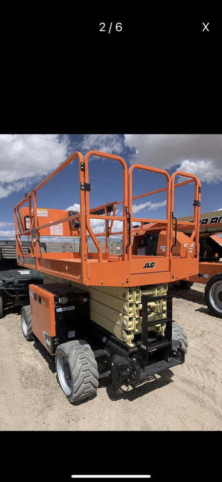 2022 JLG ERT4069