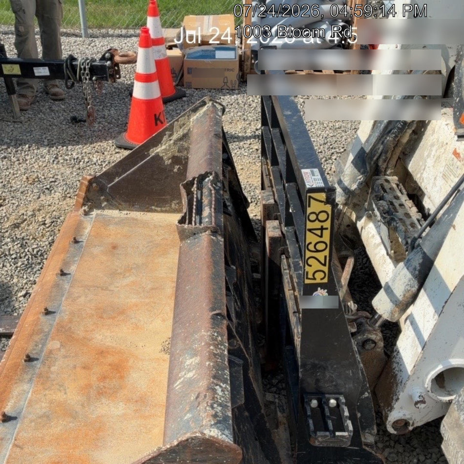 2025 ARROW MATERIAL HANDLING 48" Pallet Forks - Arrow
