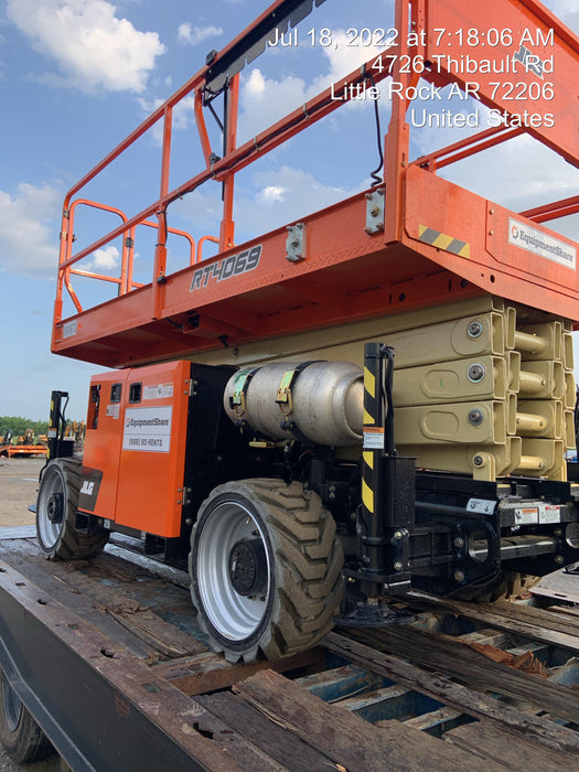 2021 JLG RT4069