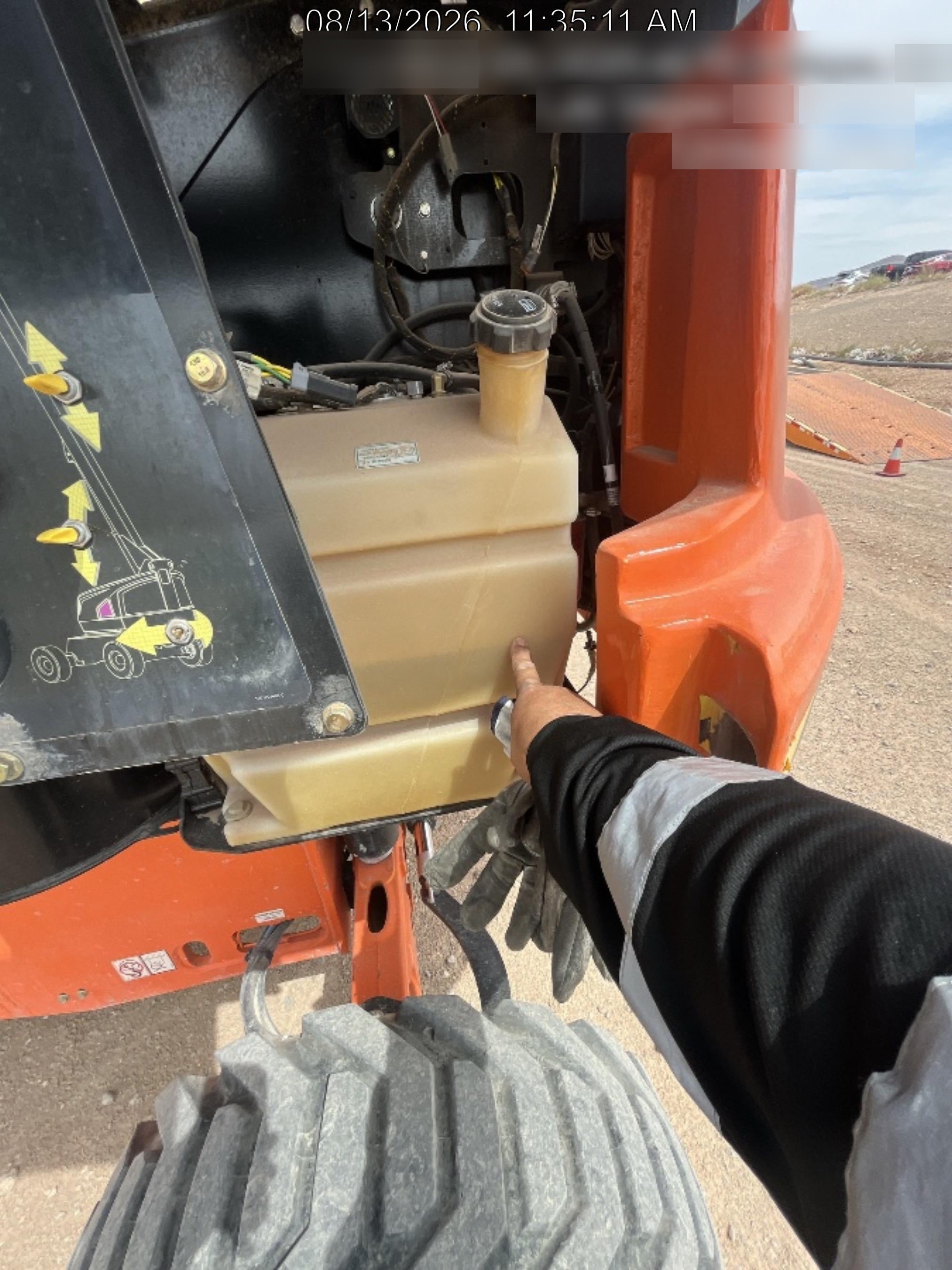2023 JLG 460SJ