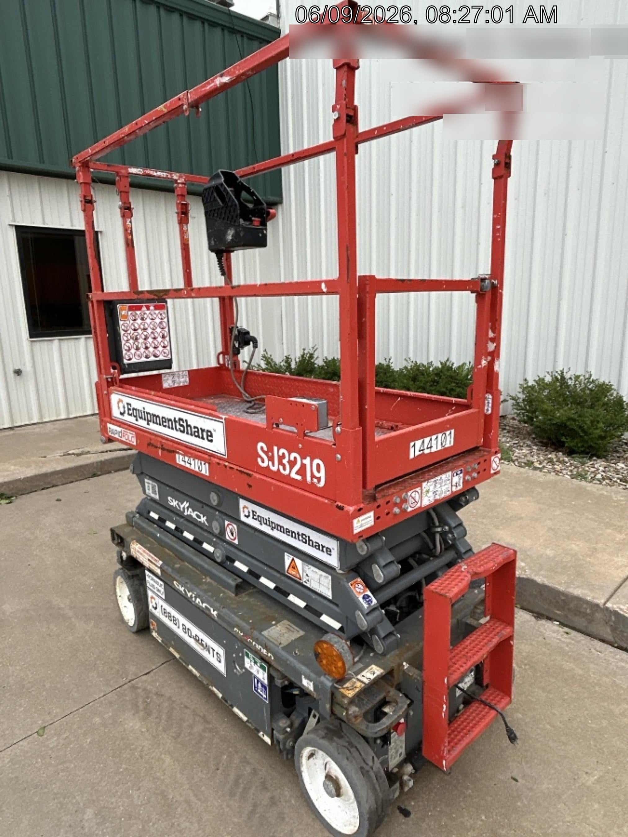 2021 SKYJACK SJ3219