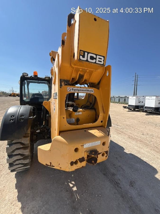 2020 JCB 512-56 Canopy, 74 HP, Solid Tires, STD Worklight, Beacon, Aux Hydraulics, Lifting Eye, Backup Alarm w/66" Carriage, 60" Forks