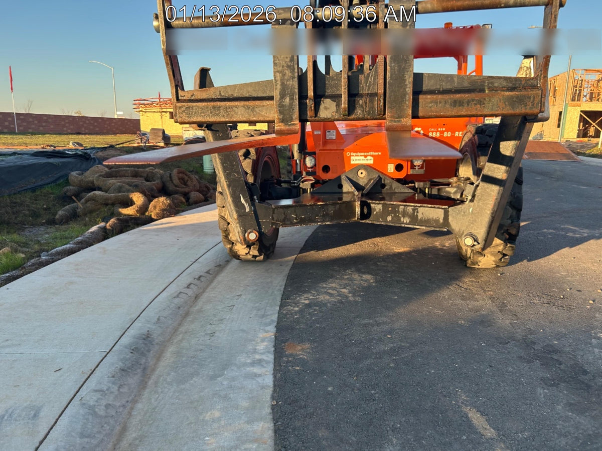 2022 SKYTRAK 10054
