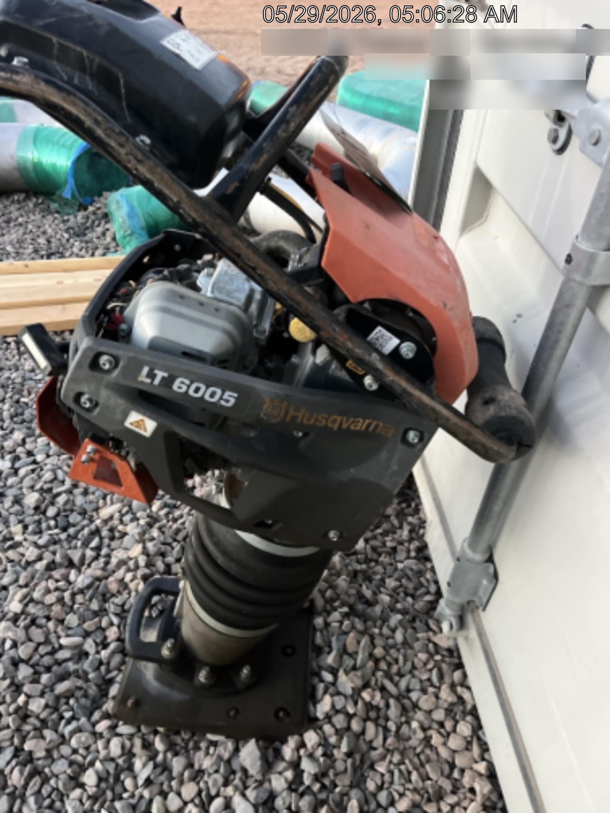 2024 HUSQVARNA LT6005